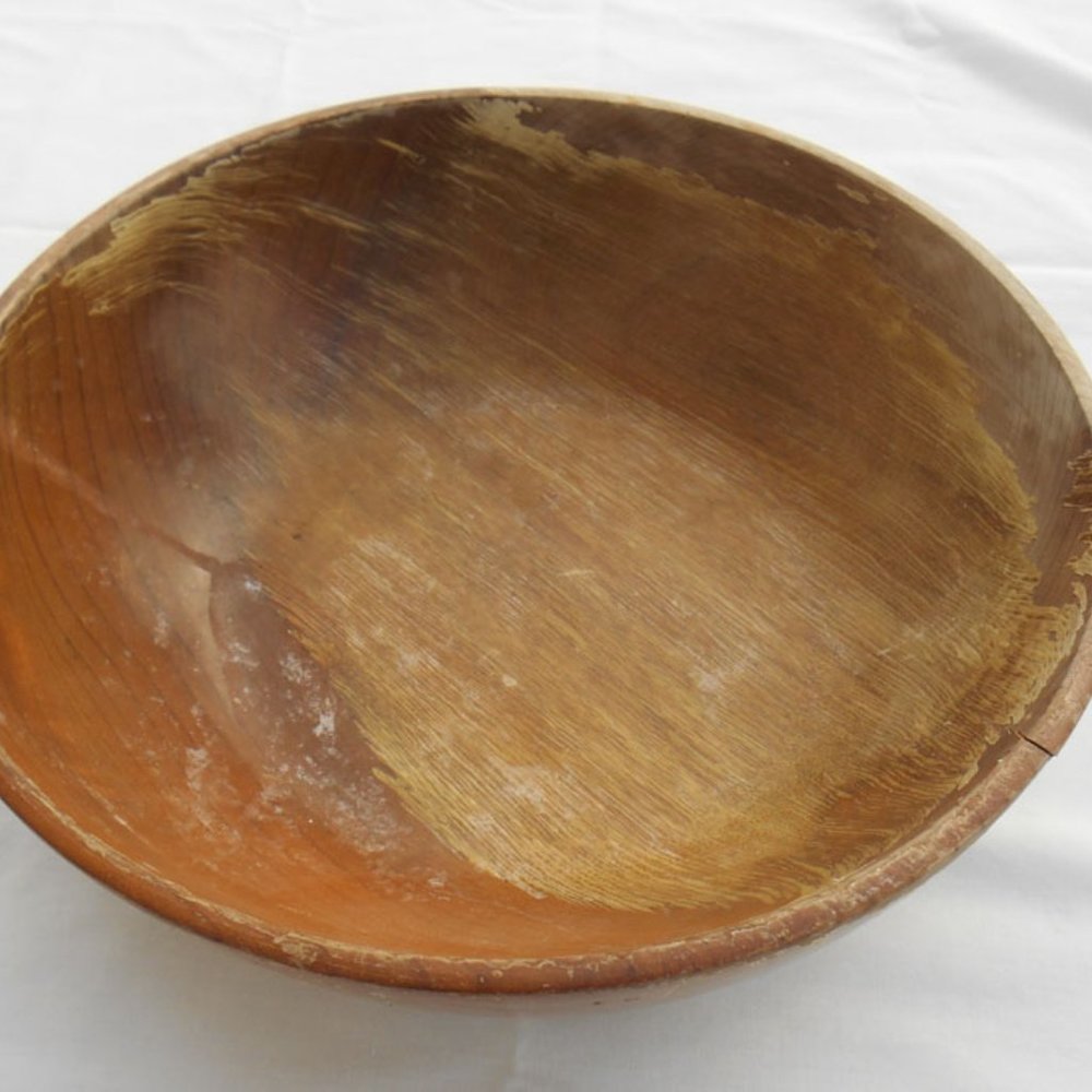 Vintage Wooden Mixing Bowl, 10 inch dia  2.5 deep